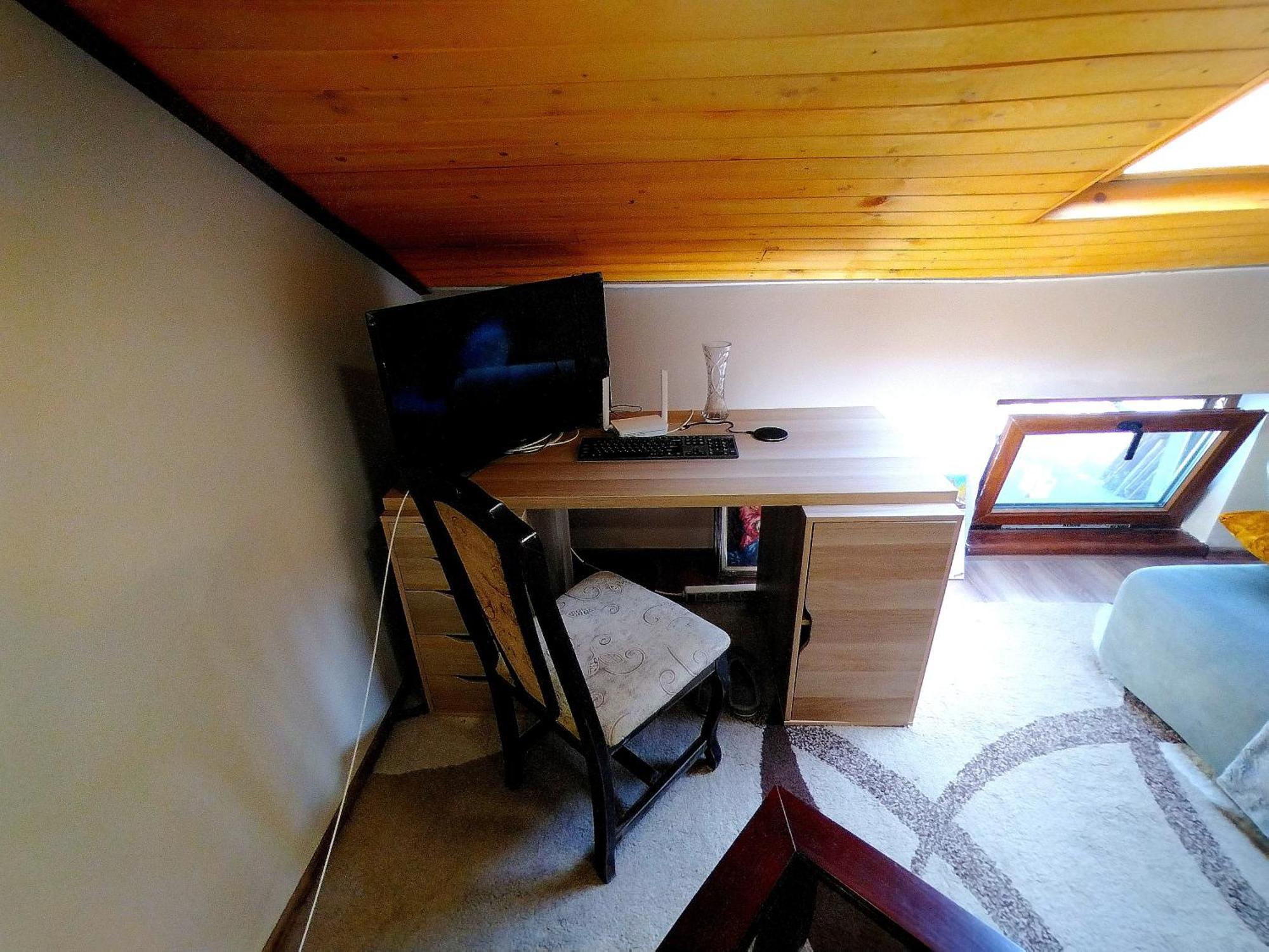 Low Budget Apartment With Breakfast #3 Warna Zewnętrze zdjęcie